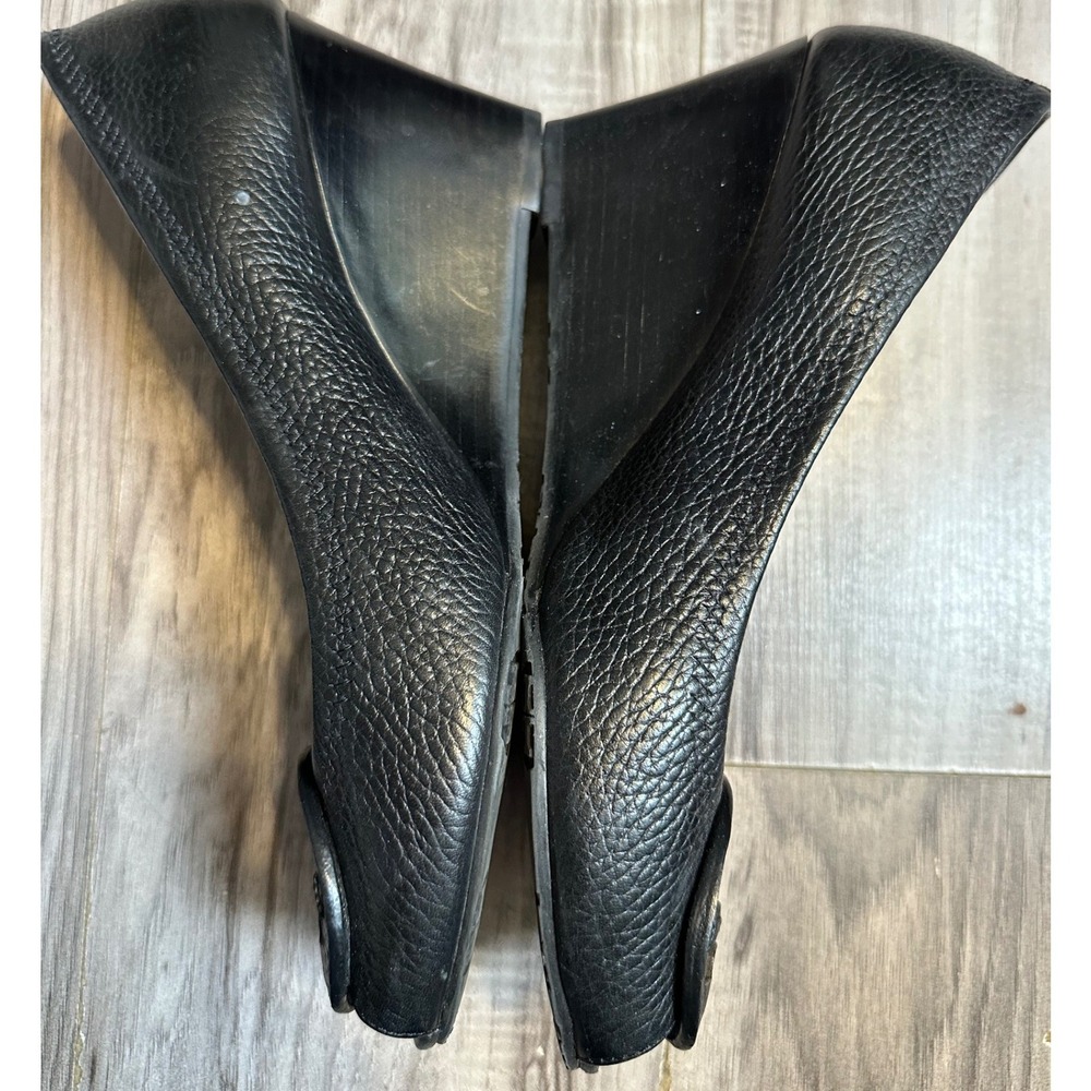 Tory Burch Sally Black Pebbled Leather Peep Toe Wedge Heels Logo Size 8.5 - Picture 9 of 10